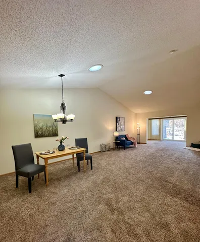 $285,000 | 7095 Ivy Ridge Lane, Circle Pines, MN 55014