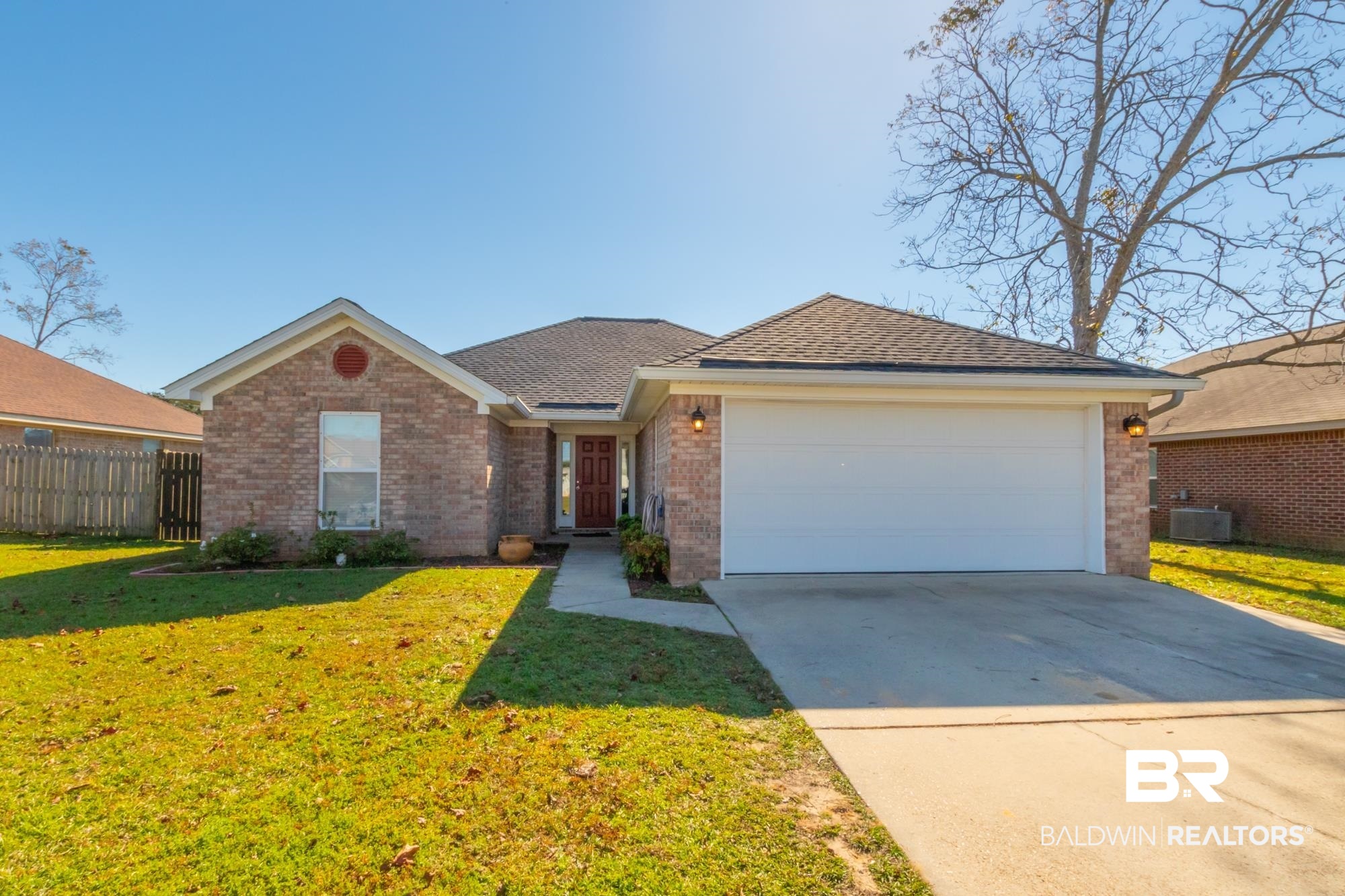 1712 Abbey Loop Foley, AL 36535 - Photo 2 of 32