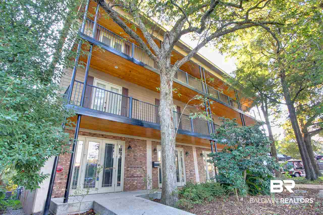 100 North Bancroft Street, Unit C1 Fairhope, AL 36532 - Photo 4 of 48