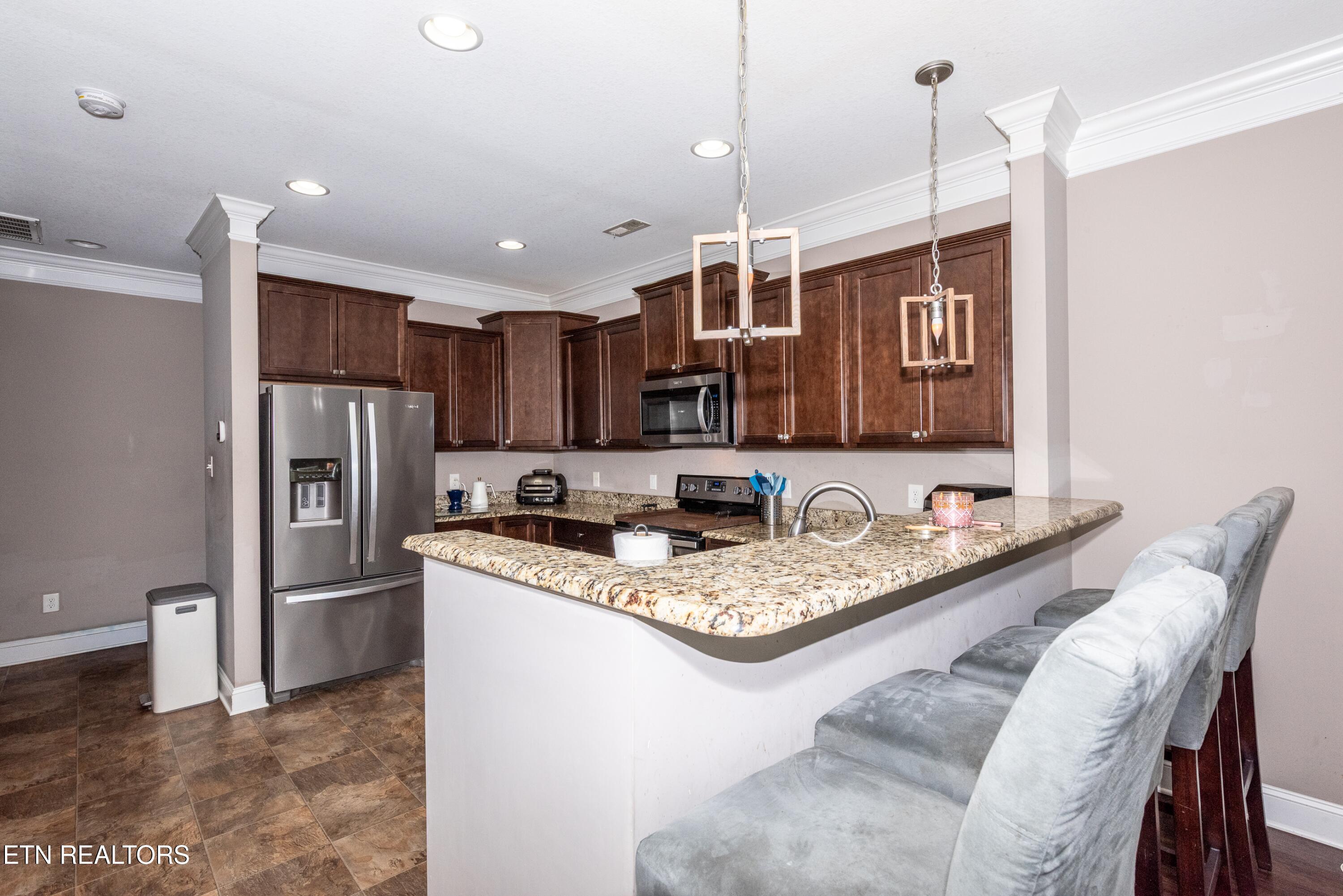 117 Fortenberry Street Oak Ridge, TN 37830 - Photo 6 of 19 Kitchen