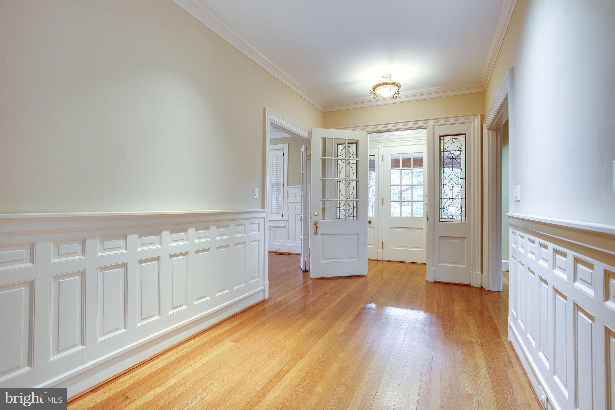 5226 39th Street Northwest Washington, DC 20015 - Photo 10 of 79