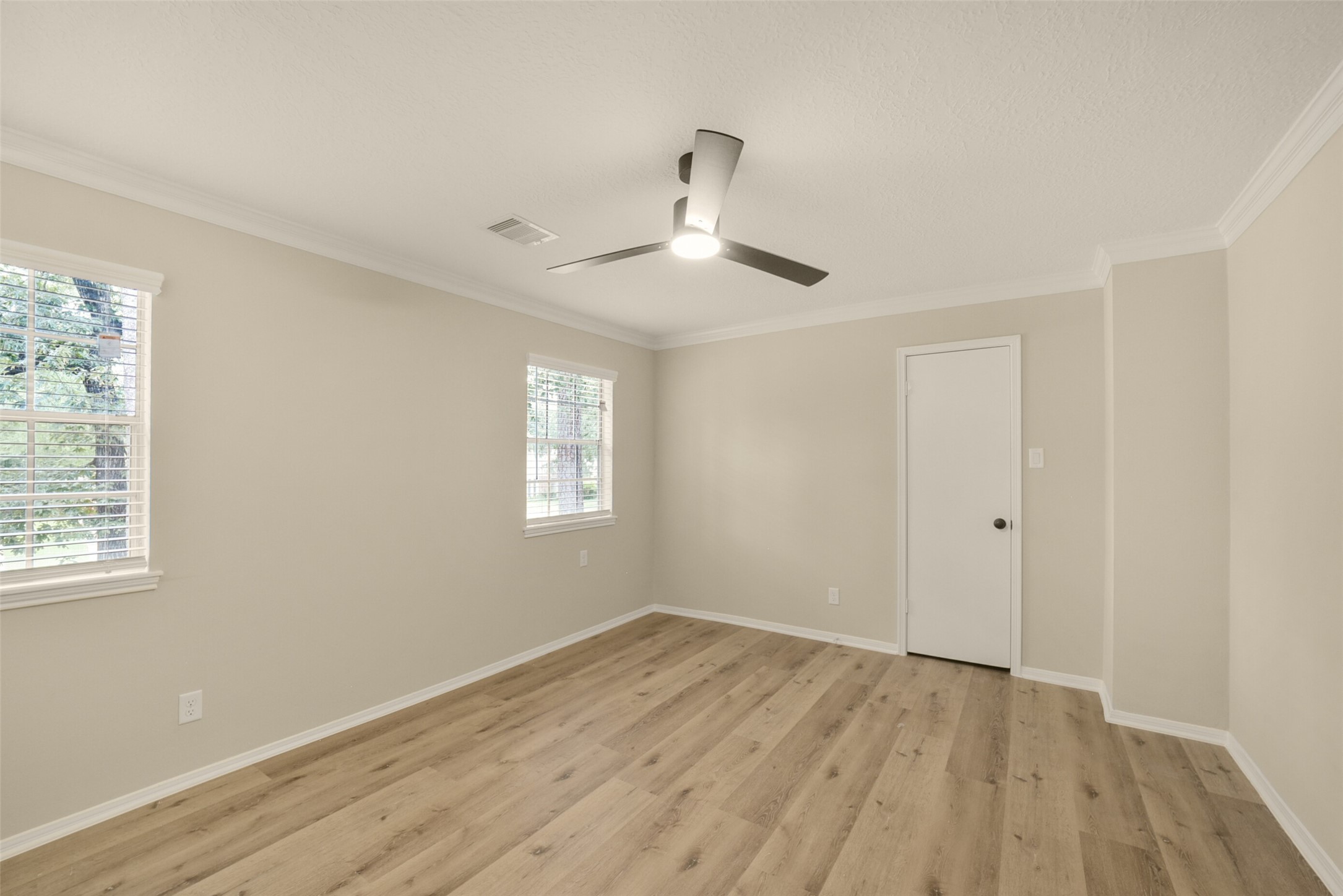7911 Friars Ct Lane Spring, TX 77379 - Photo 27 of 44