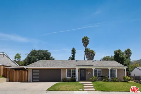 $1,295,000 | 640 Barrington Court, Newbury Park, CA 91320