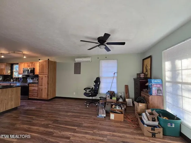 $239,500 | 4060 Tazewell Highway, Sneedville, TN 37869