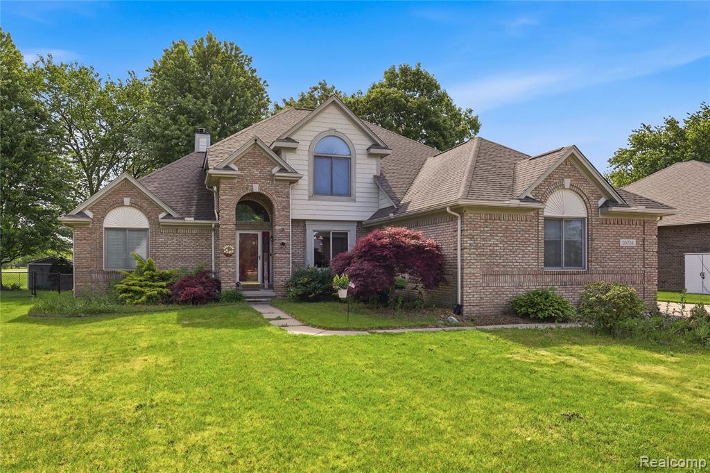 35724 St Clair Drive New Baltimore, MI 48047 - Photo 4 of 52
