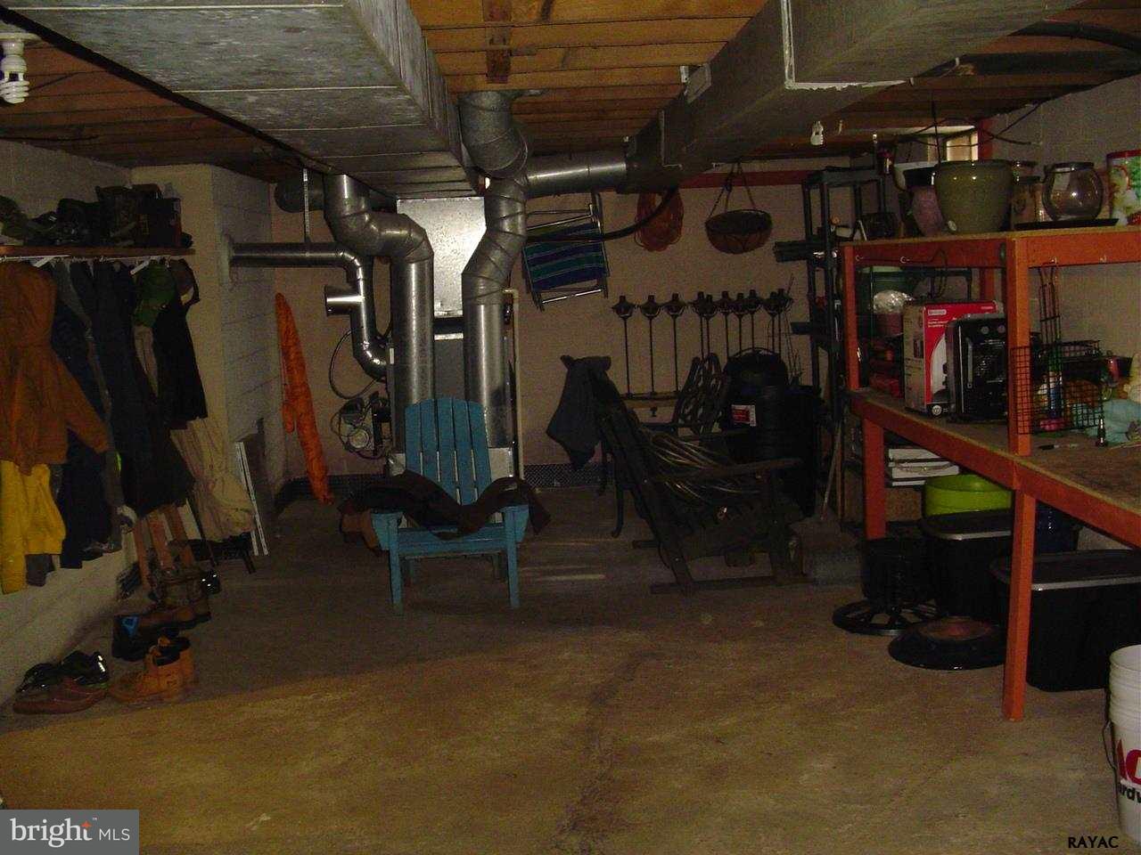 555 Boxwood Road Red Lion, PA 17356 - Photo 24 of 26 Gallery Image 24