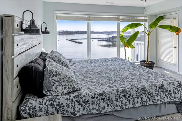 $309,000 | 492 Regatta Bay Drive, Unit 1E, Lake Ozark, MO 65049