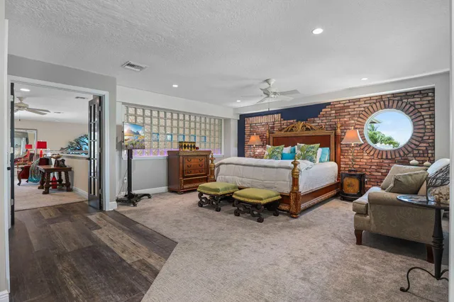 $998,500 | 503 Hernando Street, Fort Pierce, FL 34949