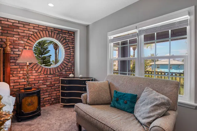 $998,500 | 503 Hernando Street, Fort Pierce, FL 34949