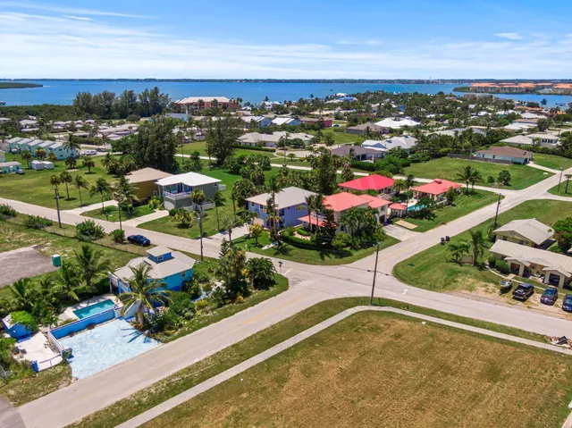 $998,500 | 503 Hernando Street, Fort Pierce, FL 34949