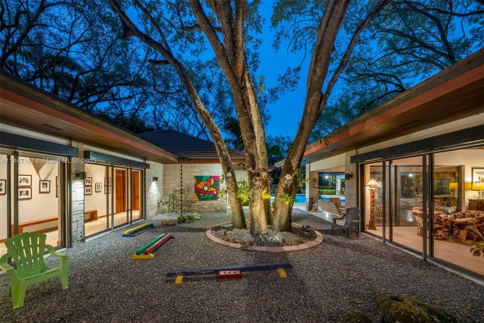 4875 Southwest 80th Street Miami, FL 33143 - Photo 46 of 52 a view of outdoor space