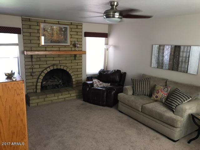 2937 East Bloomfield Road Phoenix, AZ 85032 - Photo 2 of 15 IMG_6518