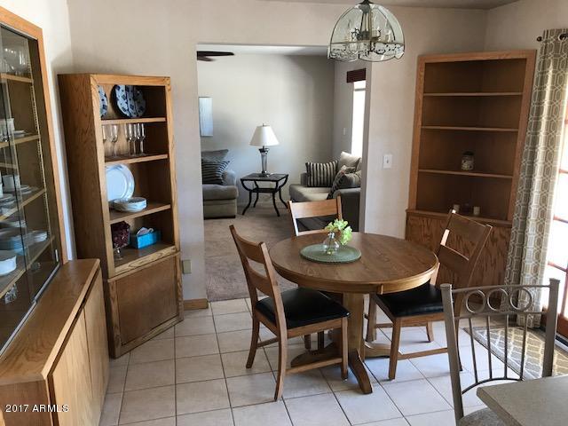 2937 East Bloomfield Road Phoenix, AZ 85032 - Photo 6 of 15 IMG_6523
