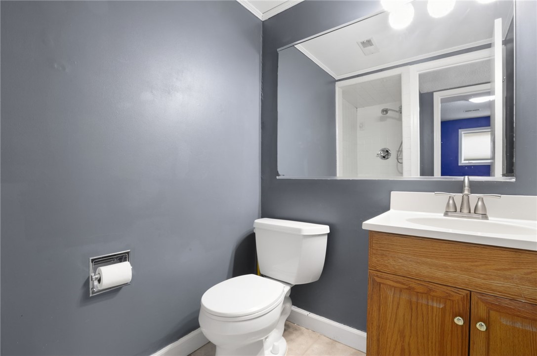 137 Towne Creek Trail Anderson, SC 29621 - Photo 20 of 23 3rd full bathroom with a vanity, mirror, and a toilet.