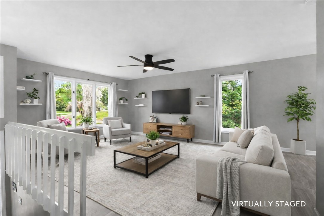 137 Towne Creek Trail Anderson, SC 29621 - Photo 4 of 23 Dimensions 14X18
VIRTUALLY STAGED