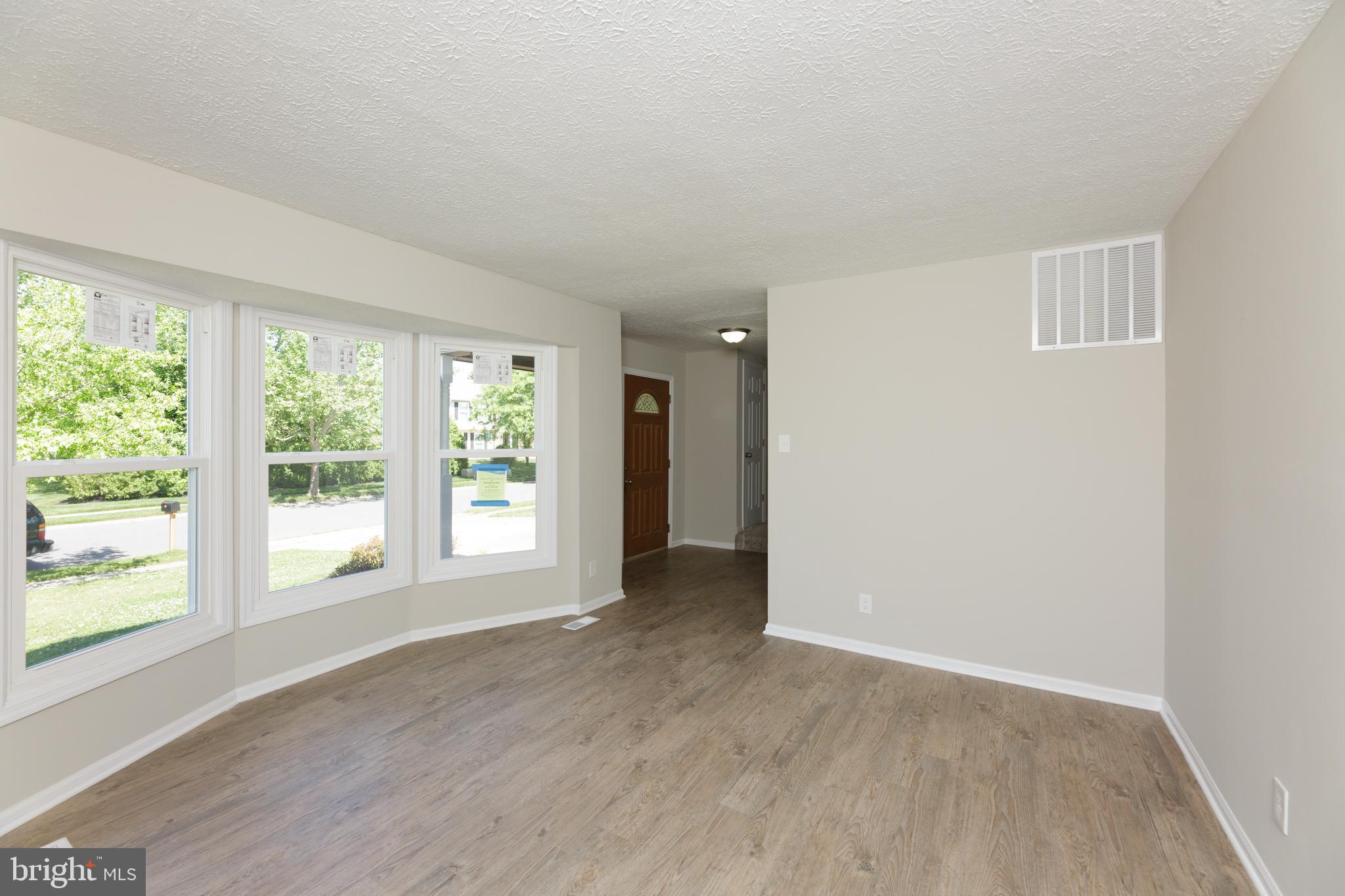 506 Parliament Road Marlton, NJ 08053 - Photo 4 of 25 Gallery Image 4