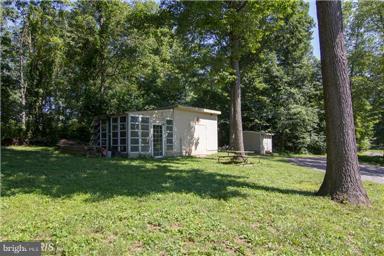 5263 Wertz Road Hampstead, MD 21074 - Photo 23 of 27 Exterior (Rear)