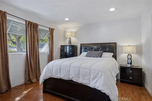 $329,999 | 23777 Mulholland Highway, Unit 203, Calabasas, CA 91302