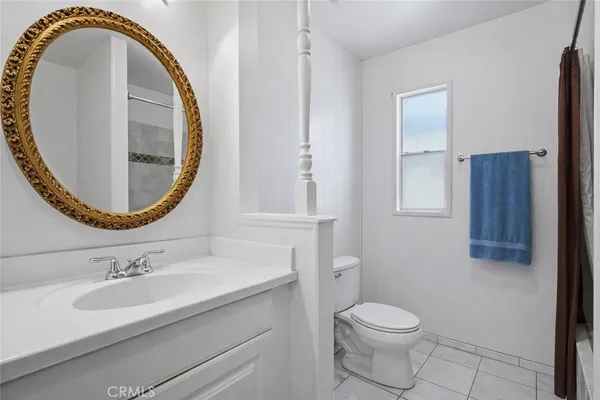 $329,999 | 23777 Mulholland Highway, Unit 203, Calabasas, CA 91302