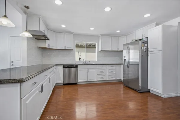 $329,999 | 23777 Mulholland Highway, Unit 203, Calabasas, CA 91302