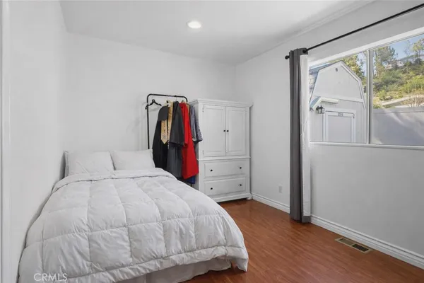 $329,999 | 23777 Mulholland Highway, Unit 203, Calabasas, CA 91302