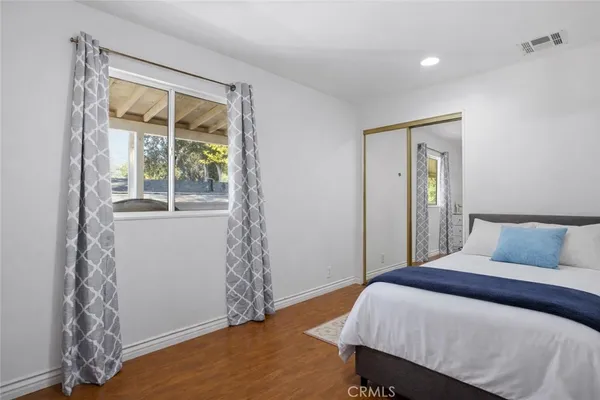 $329,999 | 23777 Mulholland Highway, Unit 203, Calabasas, CA 91302