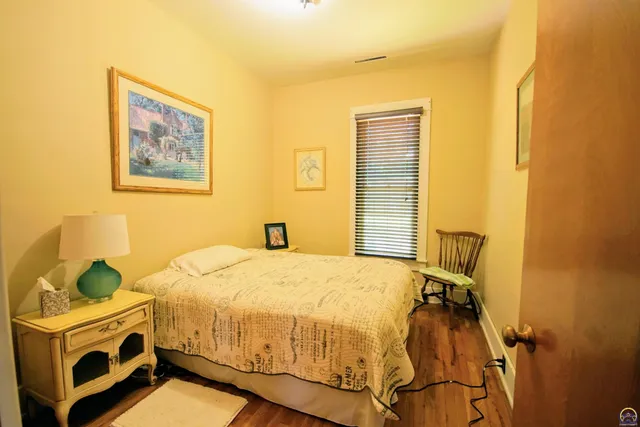 $219,850 | 247 Southeast Croco Road, Topeka, KS 66607