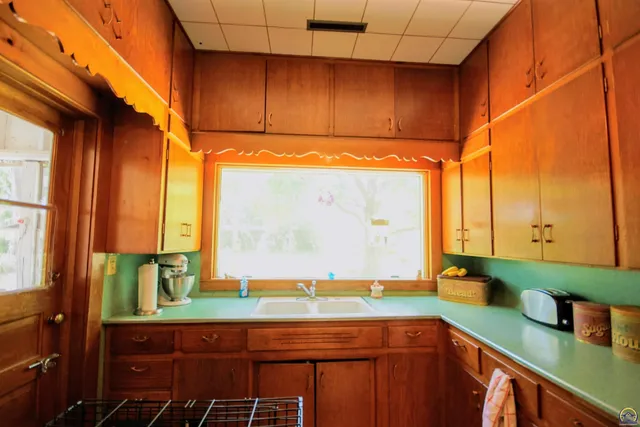 $219,850 | 247 Southeast Croco Road, Topeka, KS 66607