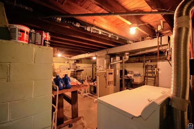 $222,700 | 247 Southeast Croco Road, Topeka, KS 66607