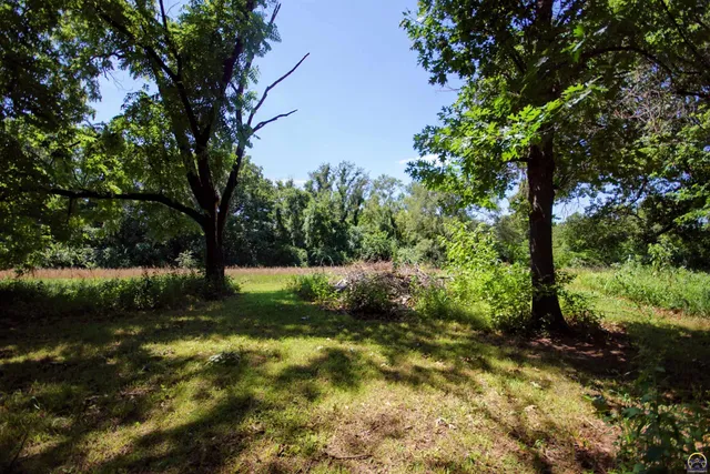 $222,700 | 247 Southeast Croco Road, Topeka, KS 66607