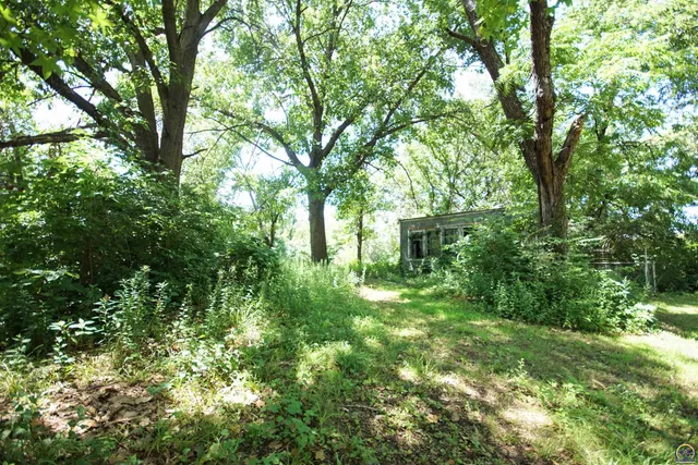 $219,850 | 247 Southeast Croco Road, Topeka, KS 66607