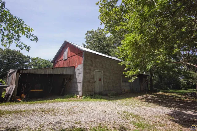 $222,700 | 247 Southeast Croco Road, Topeka, KS 66607