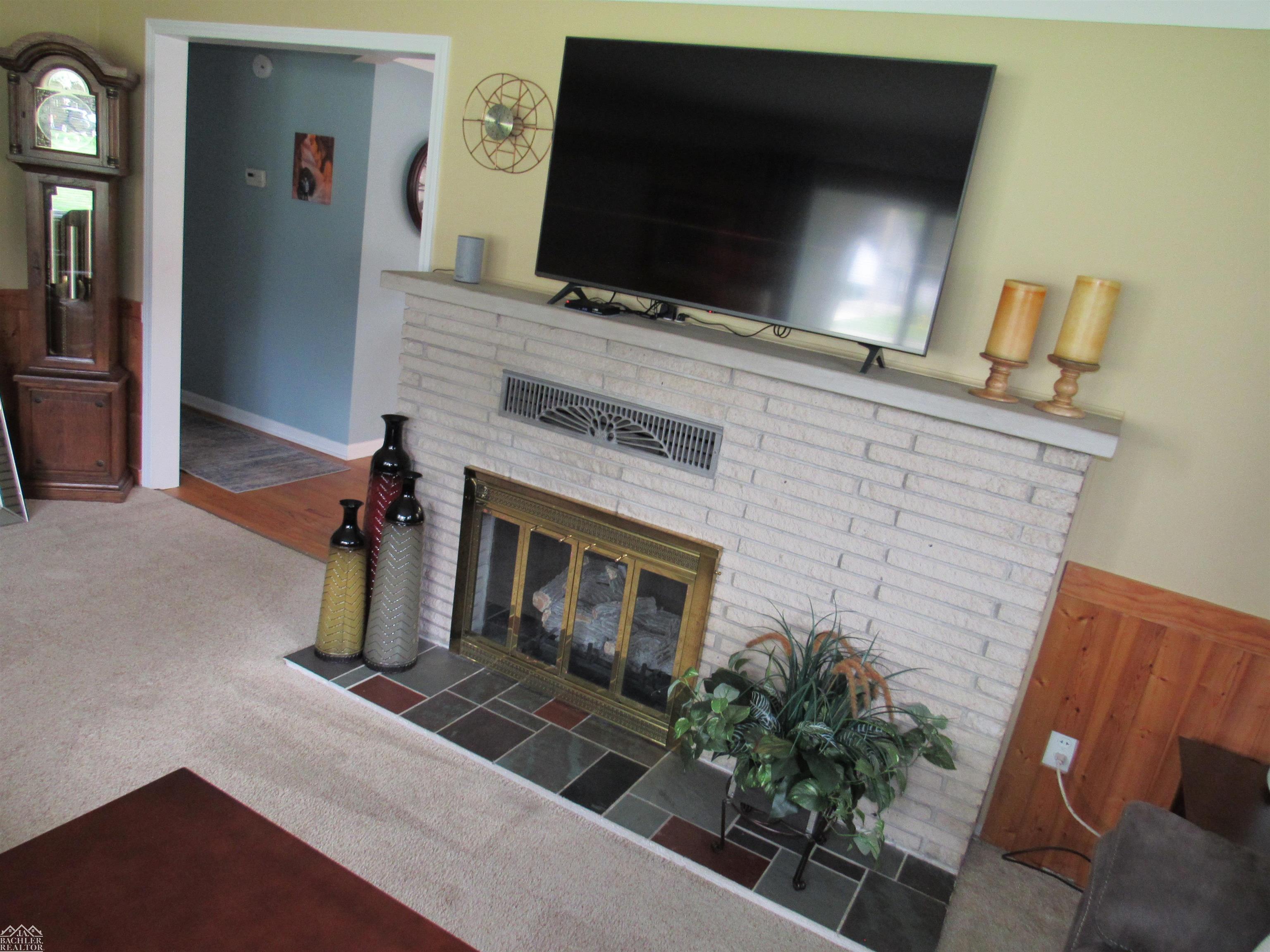 590 Meisner Road East China, MI 48054 - Photo 7 of 33