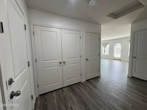 $1,595 | 227 West Douglas Avenue, Coolidge, AZ 85128