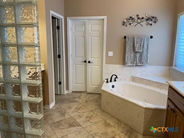 $750,000 | 1529 Farm To Market 485, Cameron, TX 76520