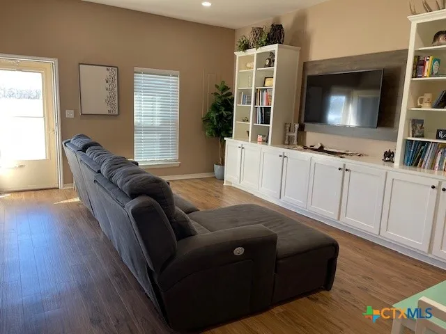 $750,000 | 1529 Farm To Market 485, Cameron, TX 76520