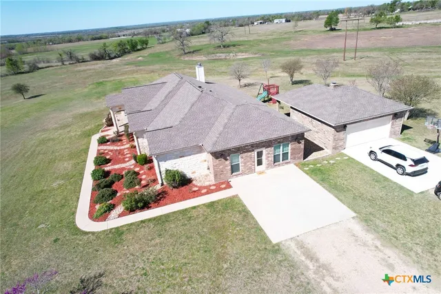 $750,000 | 1529 Farm To Market 485, Cameron, TX 76520