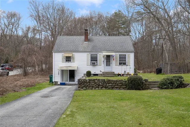 $362,000 | 607 Elmdale Road, Scituate, RI 02857
