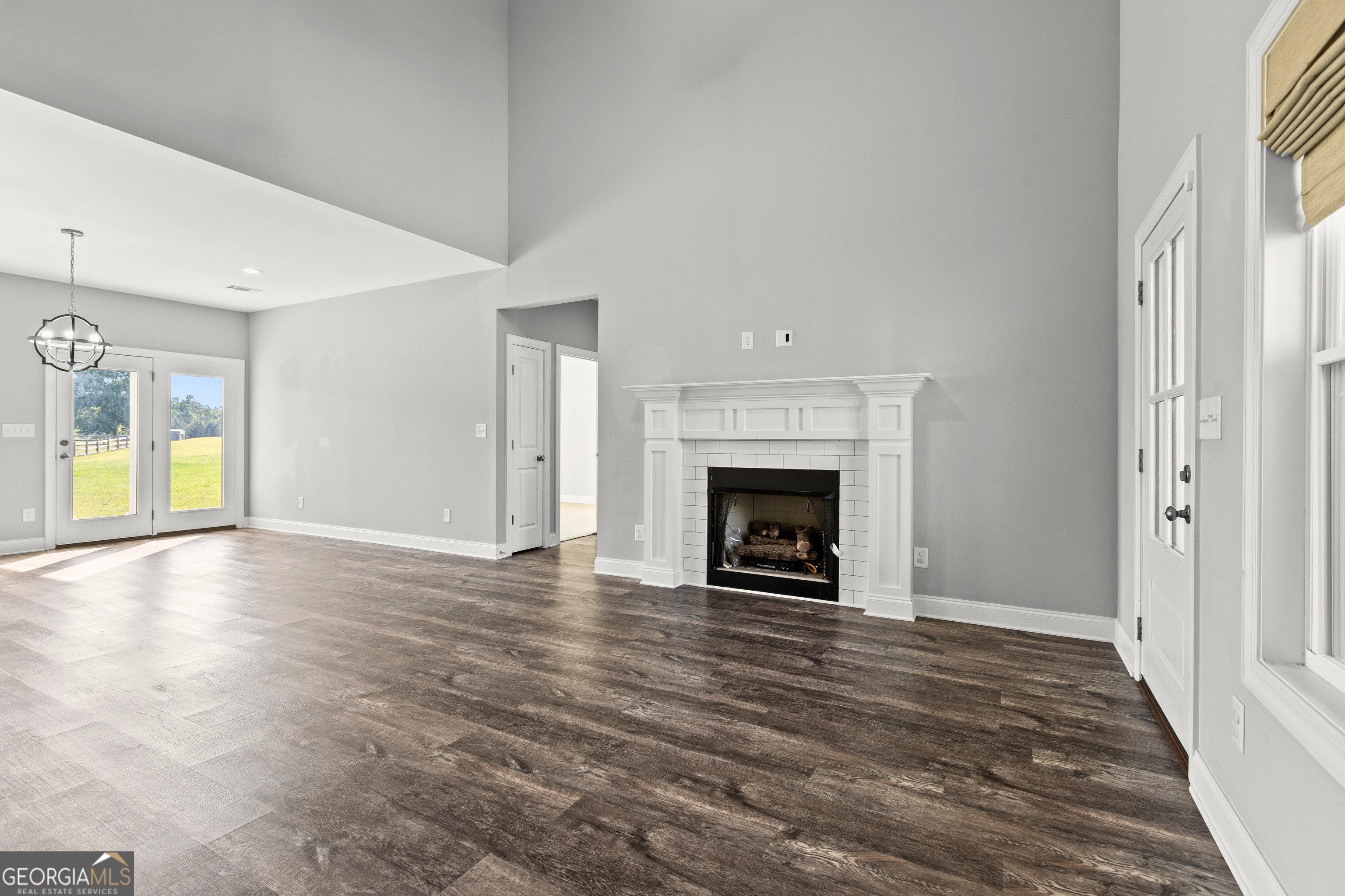 1641 County Road Lanett, AL 36863 - Photo 7 of 32 Great room with fireplace.