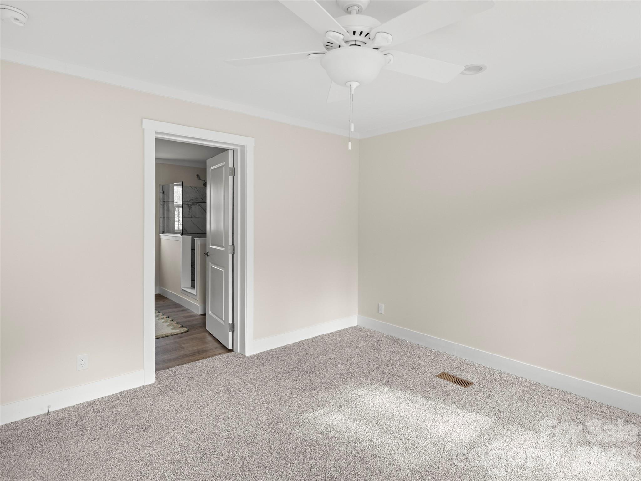 2095 Emmas Grove Road Fairview, NC 28730 - Photo 13 of 24