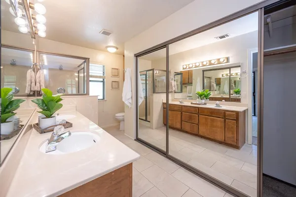 $568,000 | 1336 Stonebridge Way, Roseville, CA 95661