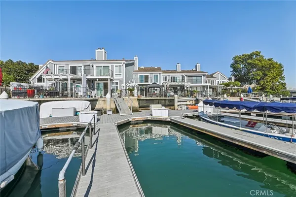 $2,198,000 | 3592 Windspun Drive, Huntington Beach, CA 92649