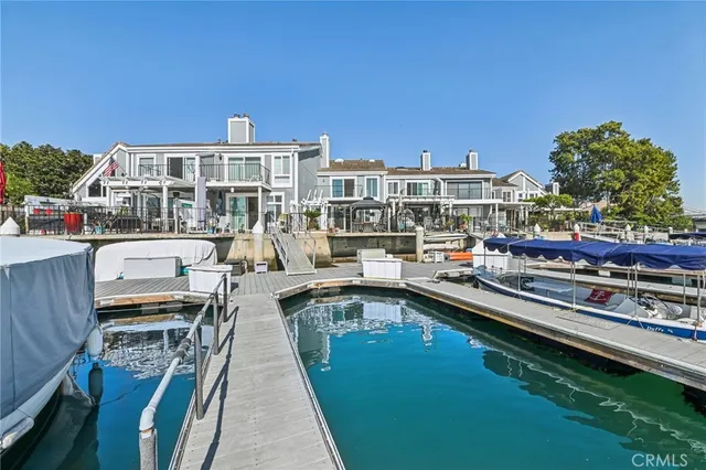 $2,198,000 | 3592 Windspun Drive, Huntington Beach, CA 92649