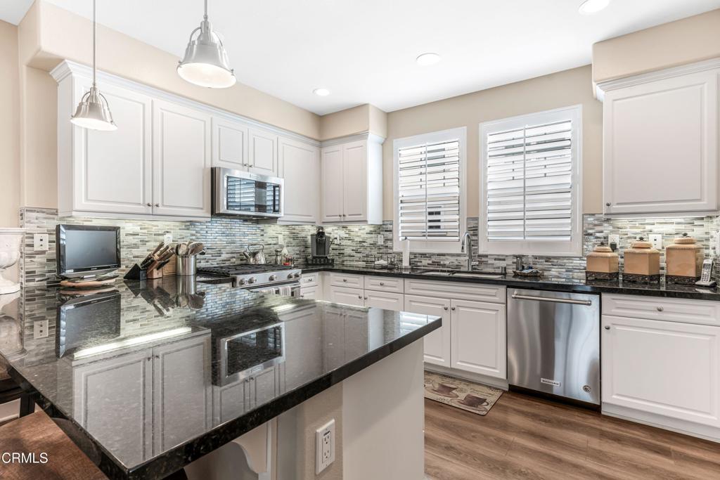 3729 Islander Walk Oxnard, CA 93035 - Photo 11 of 35 Gallery Image 11