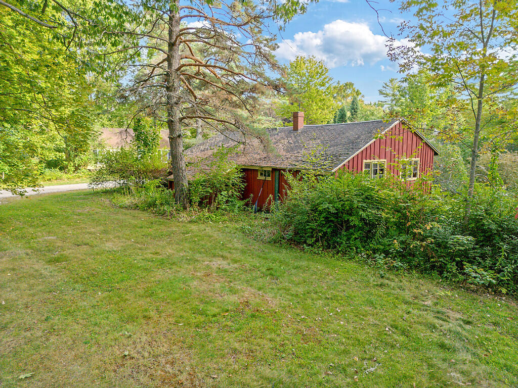 347 Metcalf Road Winthrop, ME 04364 - Photo 45 of 59 Fron side yard with barn