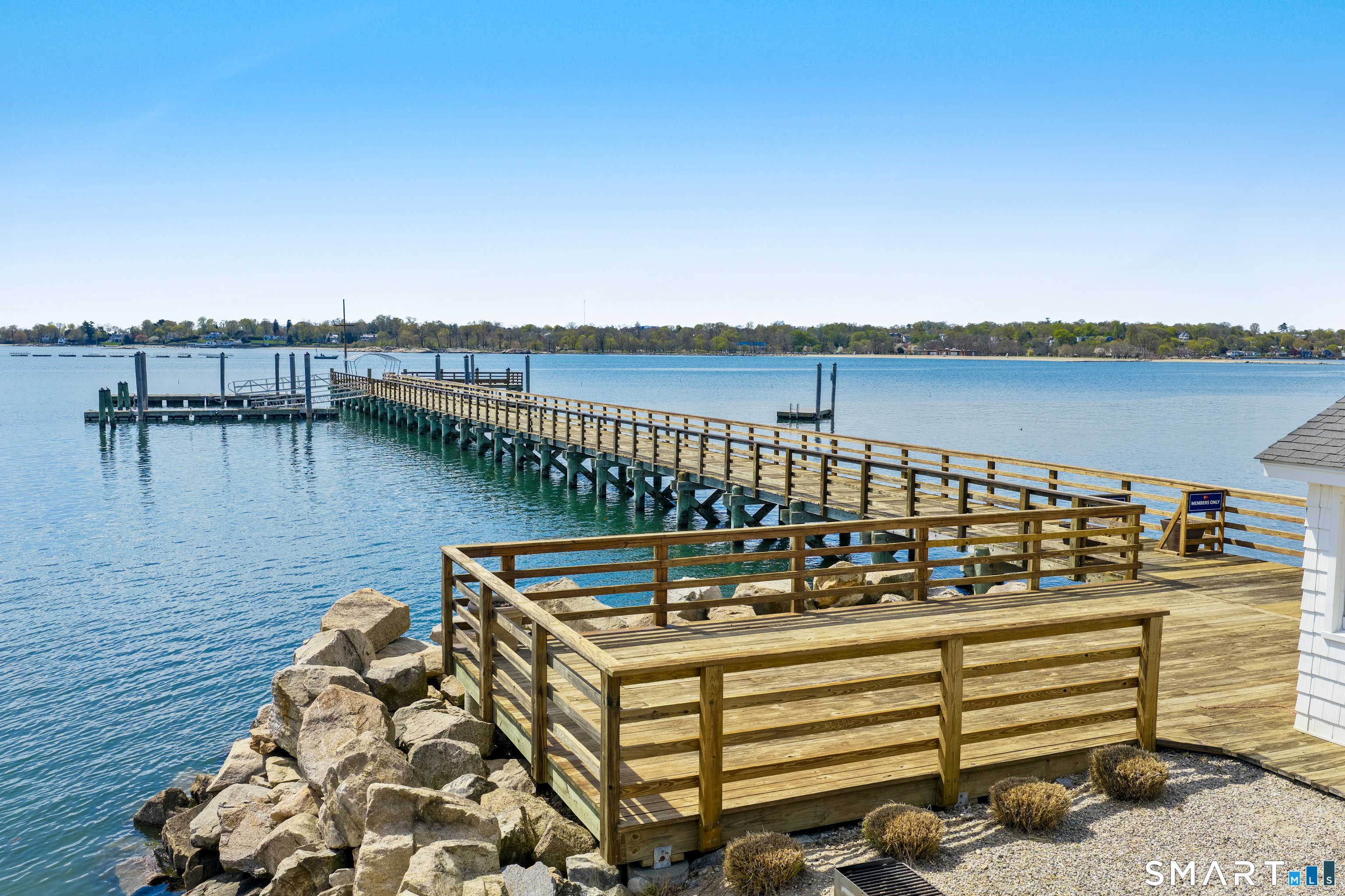 7 Waverly Road Darien, CT 06820 - Photo 35 of 37