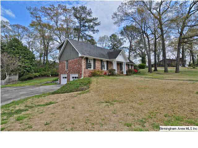 2201 Tal Brook Road Birmingham, AL 35216 - Photo 2 of 32