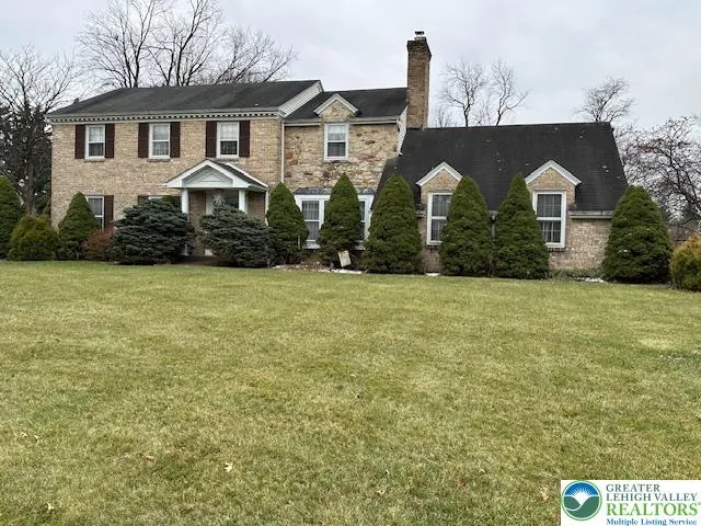 $525,000 | 801 Yorkshire Road, Bethlehem, PA 18017