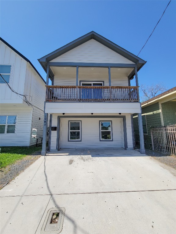 1903 Mary Street Houston, TX 77026 - Photo 1 of 34