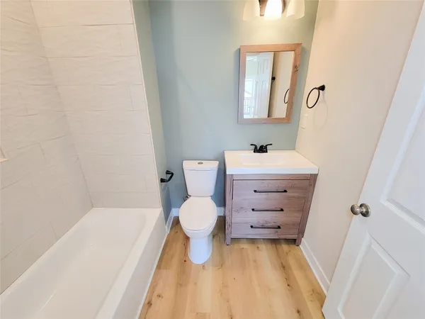 $1,900 | 1903 Mary Street, Houston, TX 77026